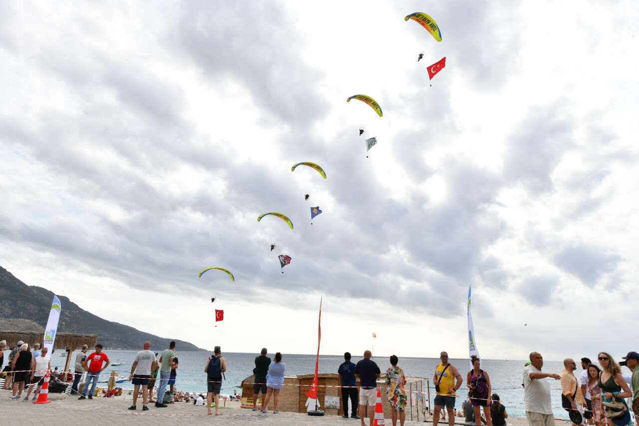 25. Uluslararası Ölüdeniz Hava Oyunları Festivali Görkemli Törenle Başladı 4